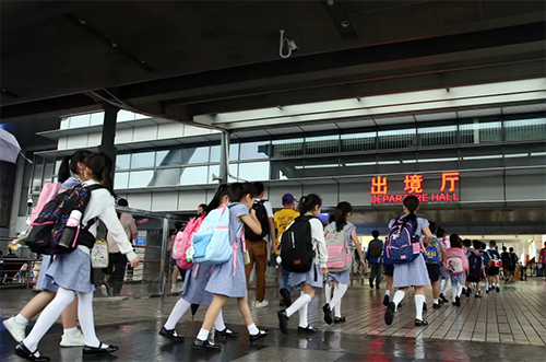 香港插班|香港教育|香港|香港小學(xué)|香港中學(xué)|香港直資學(xué)校|香港官津?qū)W校|內(nèi)地港寶|香港新移民子女教育